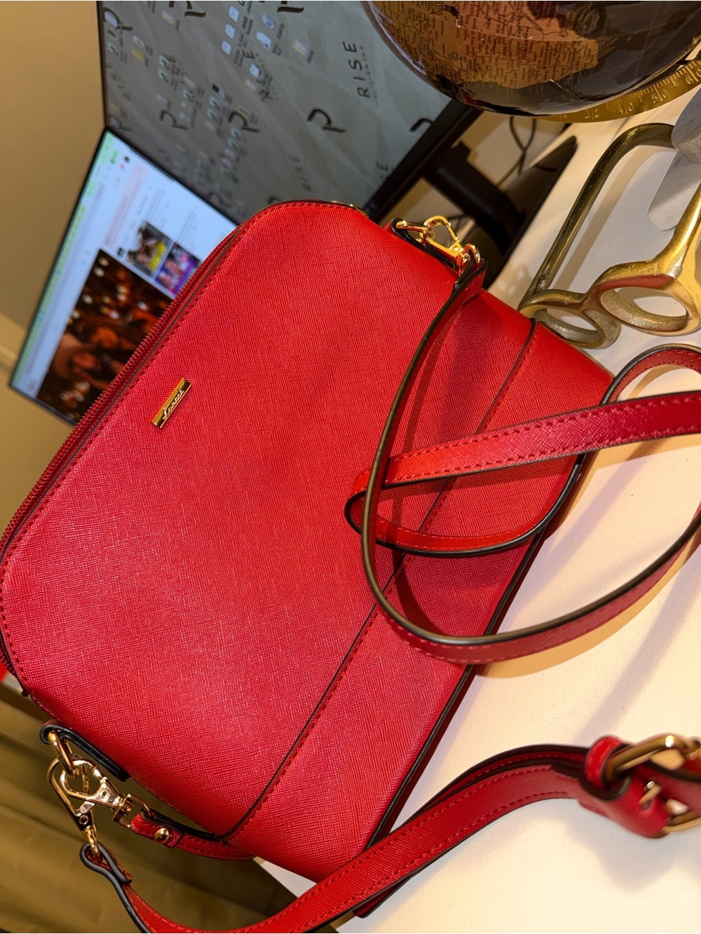 LOVEVOOK Crossbody Bag – Red